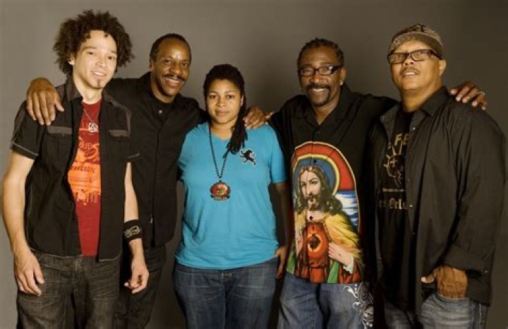 Aaron Neville children: Meet Ivan Neville, Jason Neville