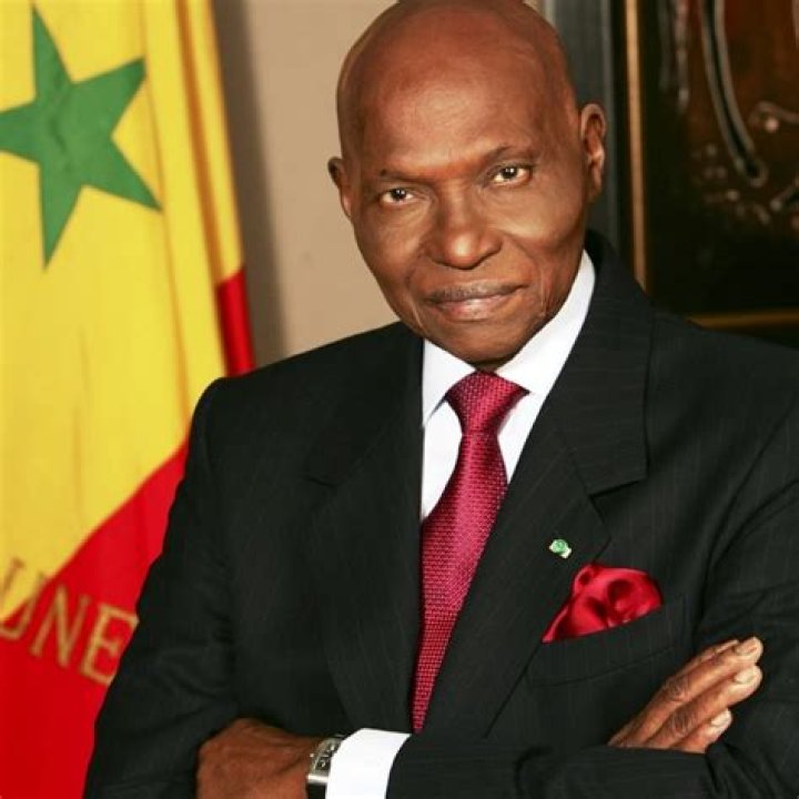 Abdoulaye Wade Biography - Facts, Childhood, Family Life & Achievements of Senegalese President