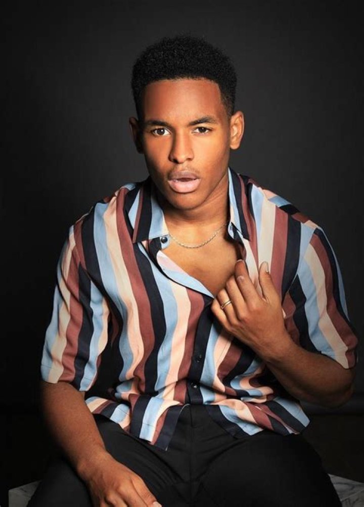 Adam Nourou Wiki, Girlfriend, Age, Height, Parents & Facts