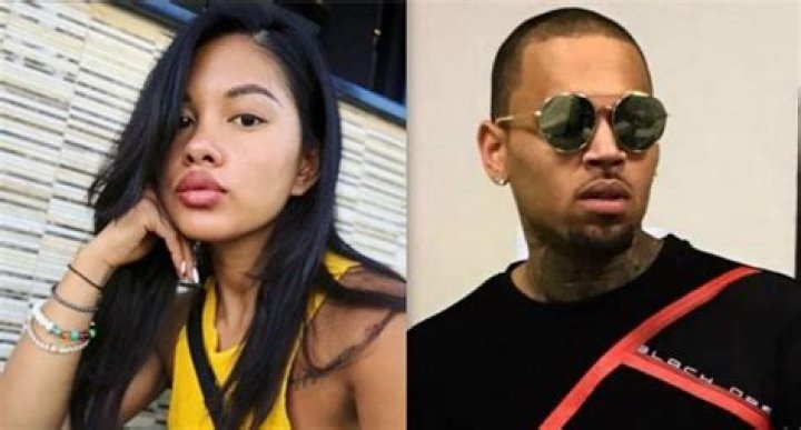 Ammika Harris Wears Bathing Suit And Shows Off Abs Amid Chris Brown Pregnancy Rumors – Fans Are Still Convinced!