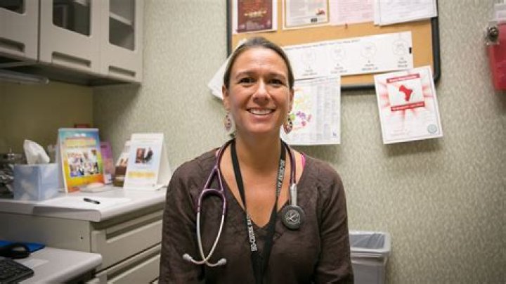 Dr. Amy DeLong, MD – Baraboo, WI