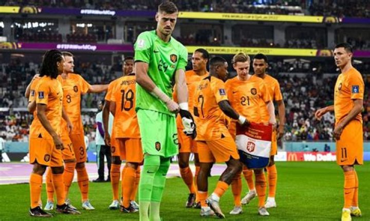 Andries Noppert Bio, age, nationality, height, family, career goals, club, salary, net worth