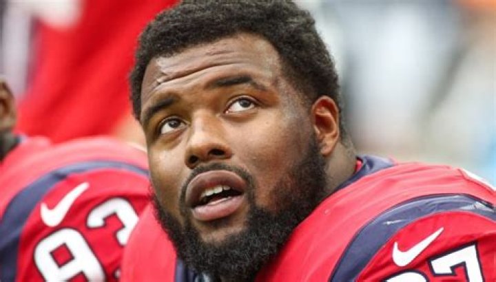 Angelo Blackson Net Worth, Salary, Age, Nationality, Contract, Weight, Family, College, Instagram, Jersey