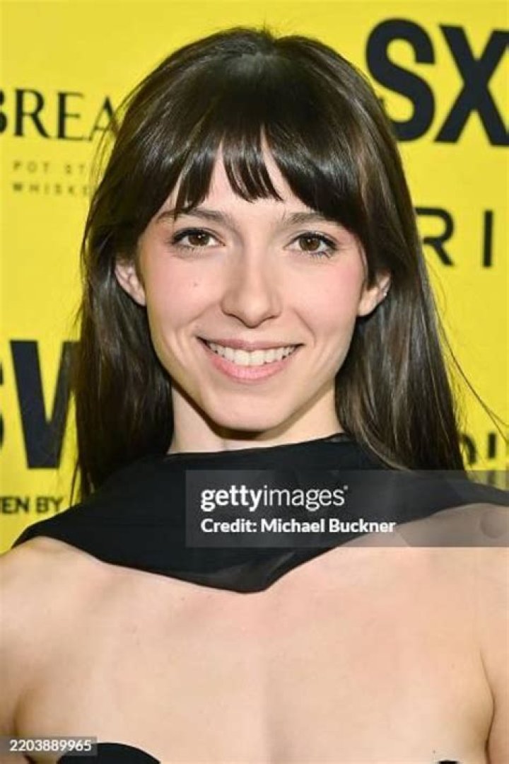 Anjelica Bette Fellini Wiki, Age, Height, Family, Net worth & Biography