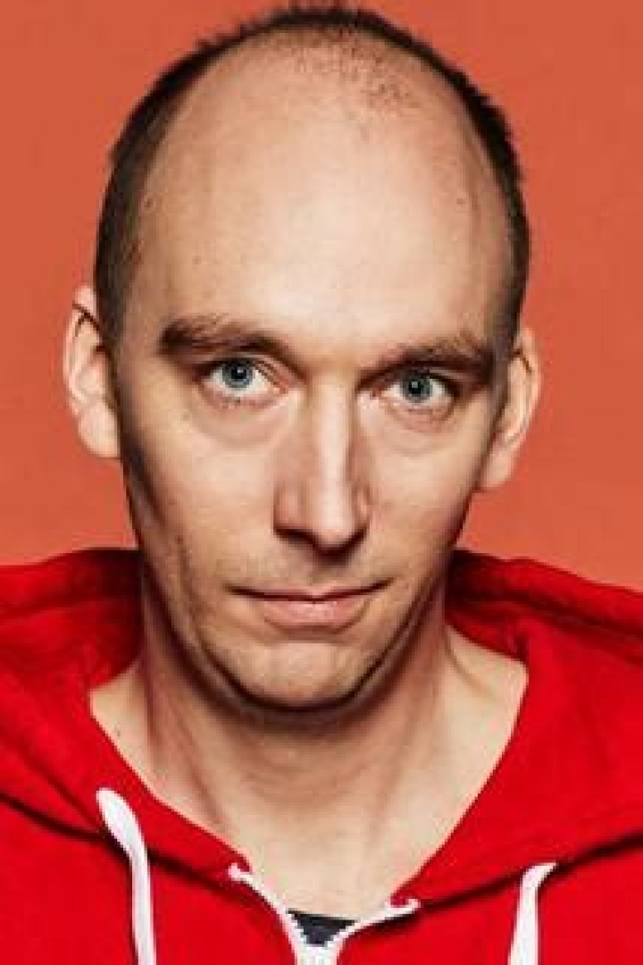 Vikings Valhalla Actor Asbjorn Krogh Nissen Wiki, Height, Age, Wife & Net Worth