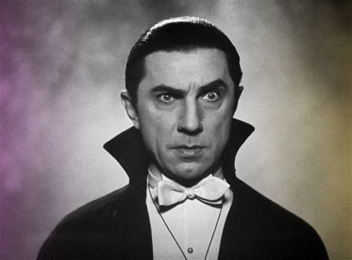 Bela Lugosi Biography - Facts, Childhood, Family Life & Achievements