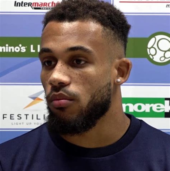 Bobby Hull Bio, Teams, Stats, Nationality, Age, Height, Young, Family, Health, Death