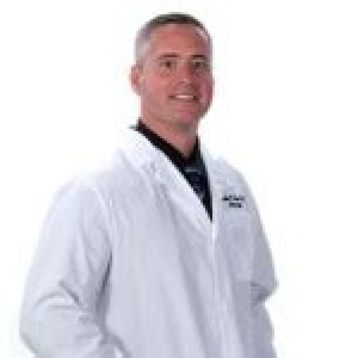 Dr. Brendan Bauer, MD – Sheffield Village, OH
