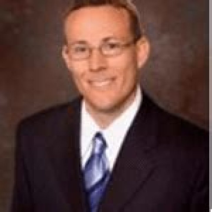 Dr. Brian Emm, MD – Bloomington, IL