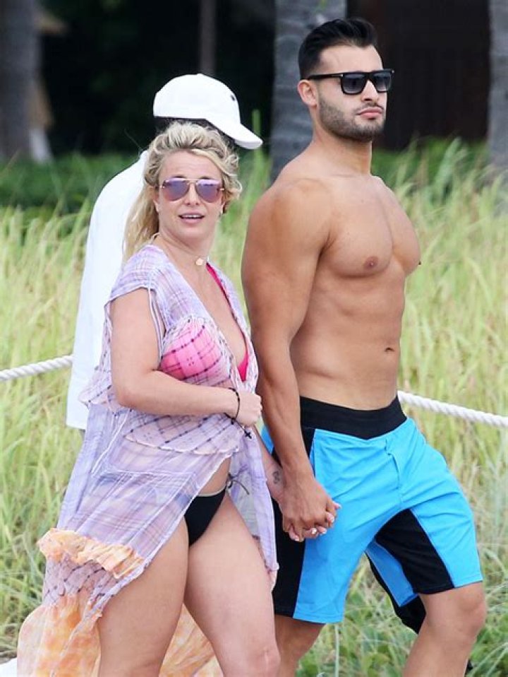 Britney Spears And Sam Asghari Put Their Love On Display At The Beach