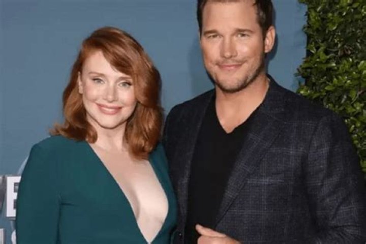 Bryce Dallas Howard Claims That She Made Much Less Money For The Jurassic World Movies Than Chris Pratt