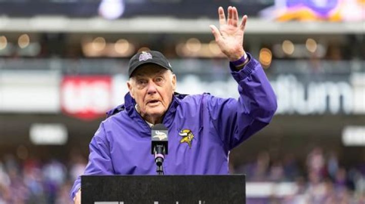 Bud Grant cause of death: How did Bud Grant die?