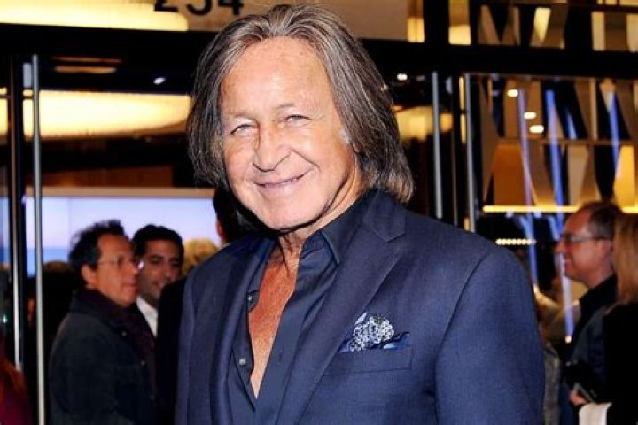 Business Of Mohamed Hadid – The Father Of Bella And Gigi – Files For Bankruptcy