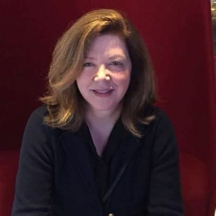 Carole MacNeil Bio, Wiki, Husband, CBC News, Age, and Net Worth