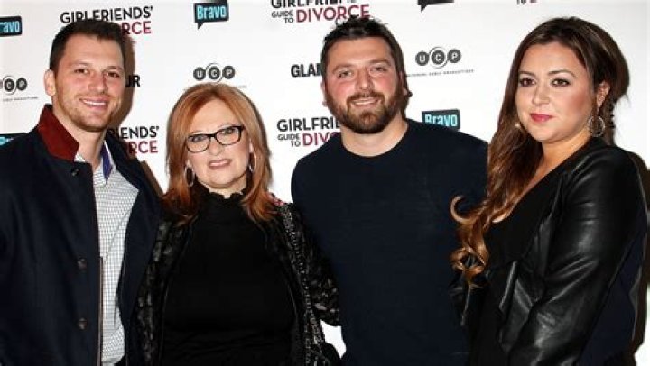 Caroline Manzo All For RHONJ Return – She’s Ready To Confront Teresa Giudice Now