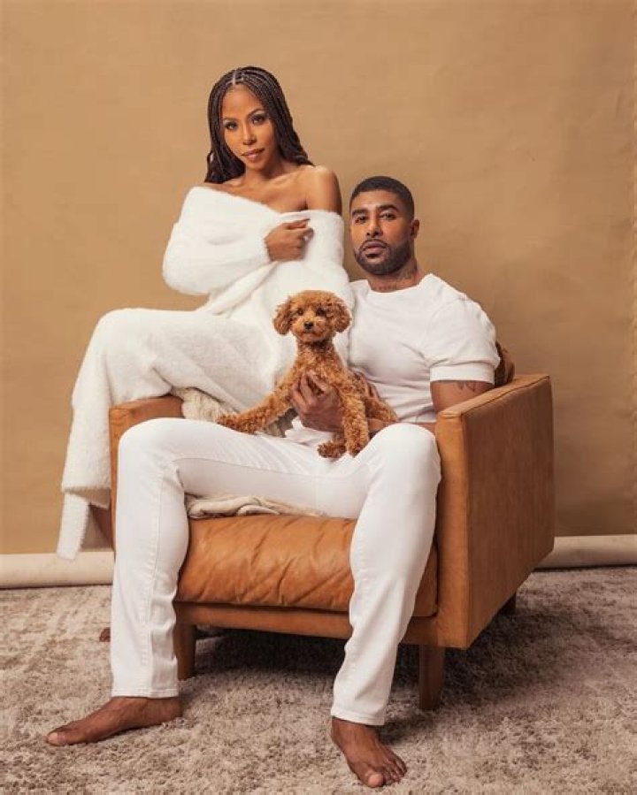 Chamillionaire’s Net Worth, Age, Height, Weight, Wife, Kids, Bio-Wiki