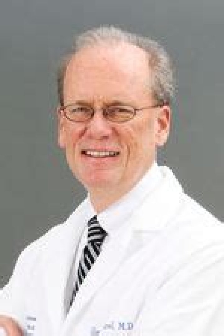 Dr. Charles Cochran Jr., MD – Bridgeport, CT