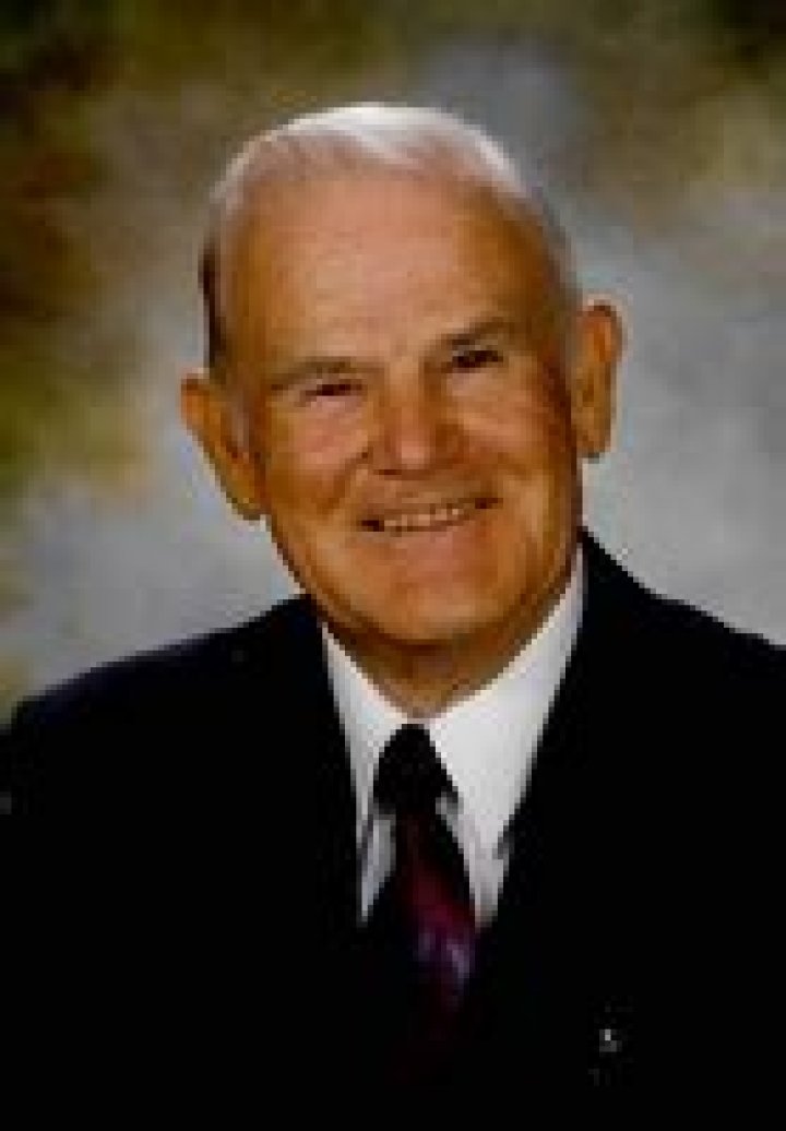 Dr. Charles Liebeknecht, DO – Pennsville, NJ