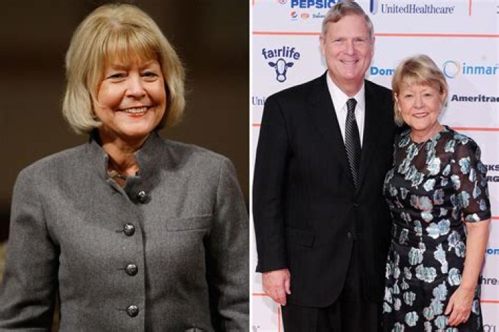 Christie Vilsack salary and net worth