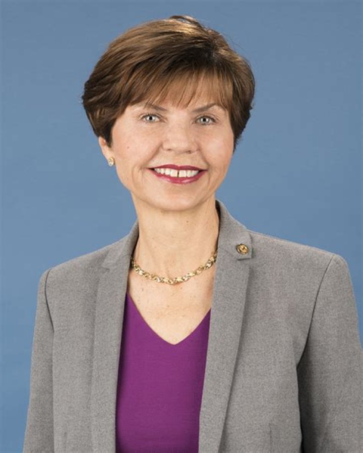 Dr. Christine Mlynarek, MD – Farmington, MI