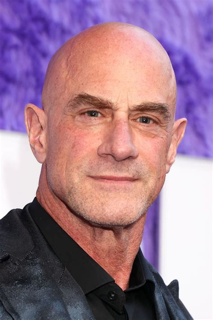 Christopher Meloni Biography - Facts, Childhood, Family Life & Achievements