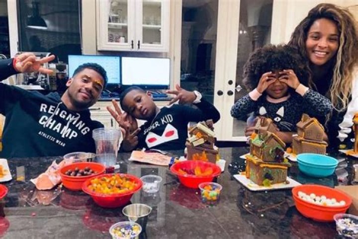 Ciara Celebrates 39 Pounds Weight Loss Goal Less Than A Year After Giving Birth – ‘So Proud!’