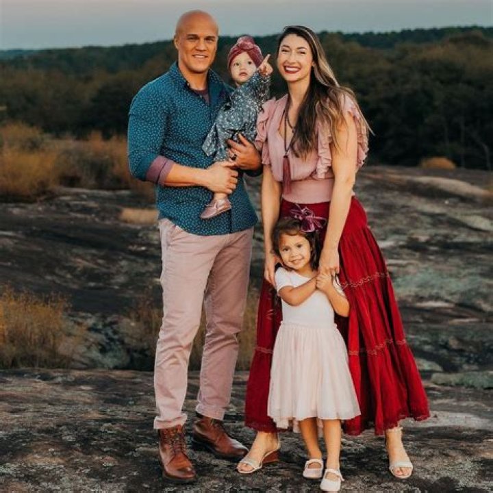 Claire Wire: Coy Wire’s Wife Age And Instagram – His Family Photos Exposed