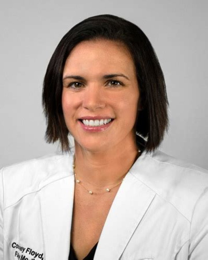 Dr. Courtney (Sirak) Floyd, MD – Latrobe, PA