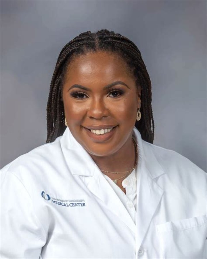 Courtney Mitchell – Bloomington, IN