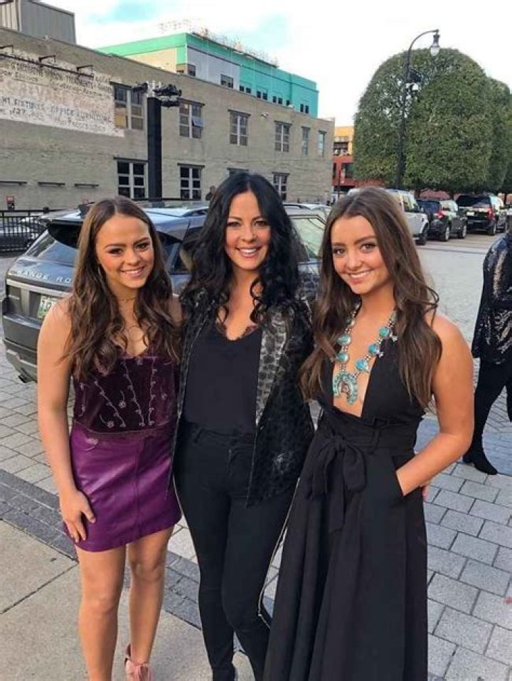 Craig Schelske, Sara Evans’ Ex Husband And Daughter Avery, Audrey, and Olivia Margaret Schelske