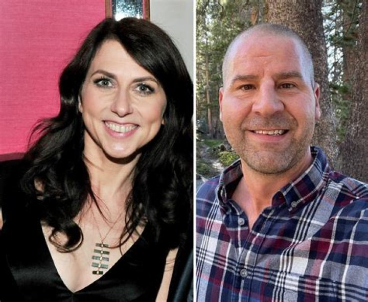 Dan Jewett Age, Wedding, House, Net Worth, Family