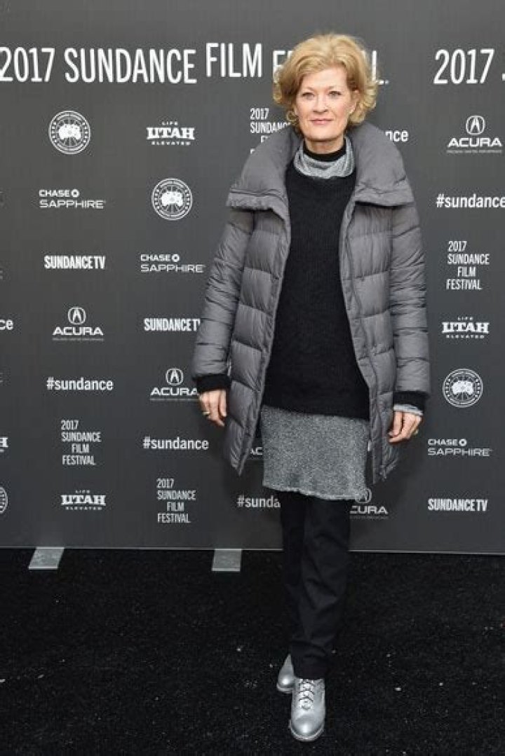 Dana Wheeler-Nicholson Net Worth