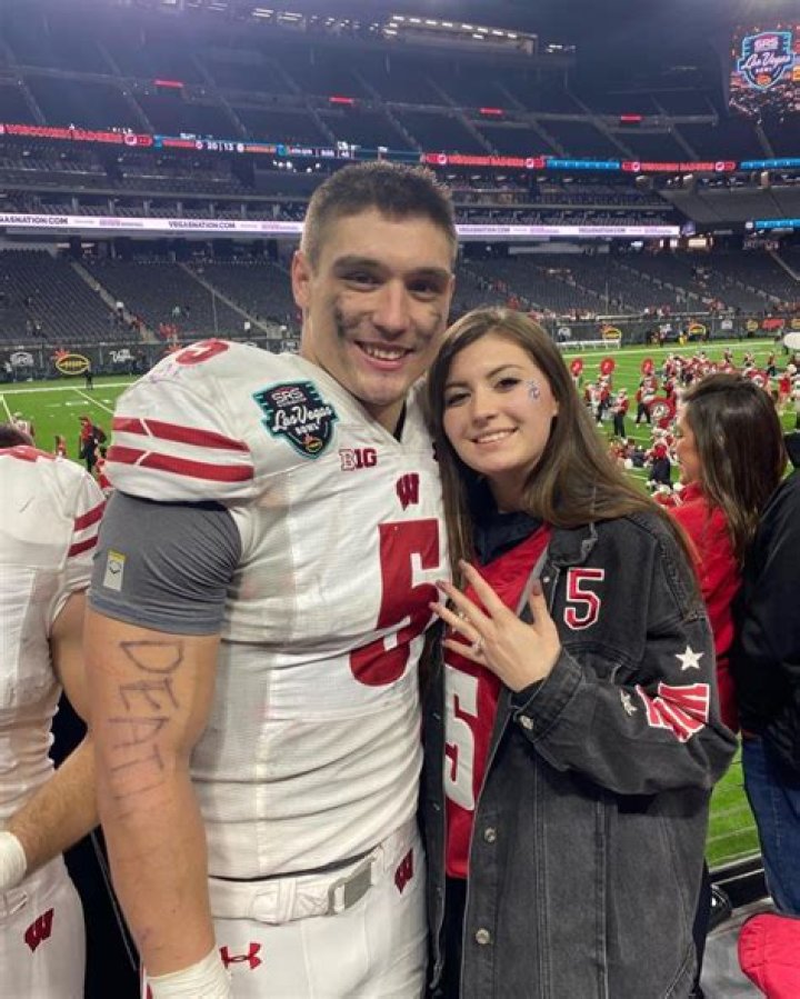 Daniel Sorensen age, height, ethnicity, family, college, 40 time, draft, trade, net worth, Instagram