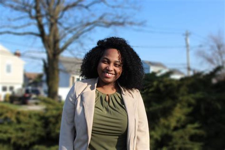 Dr. Danielle Davis, MD – Newberry, SC