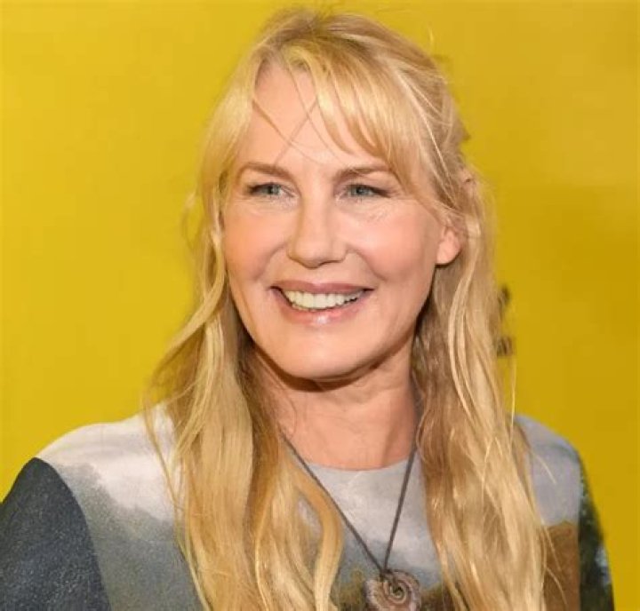 Age, height, husband, children, net worth, movies and TV shows