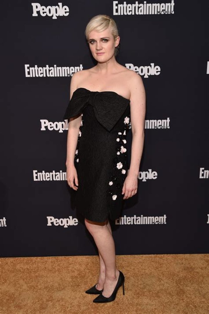 
Davina Rankin Height, Weight, Net Worth, Age, Birthday, Wikipedia, Who, Nationality, Biography 