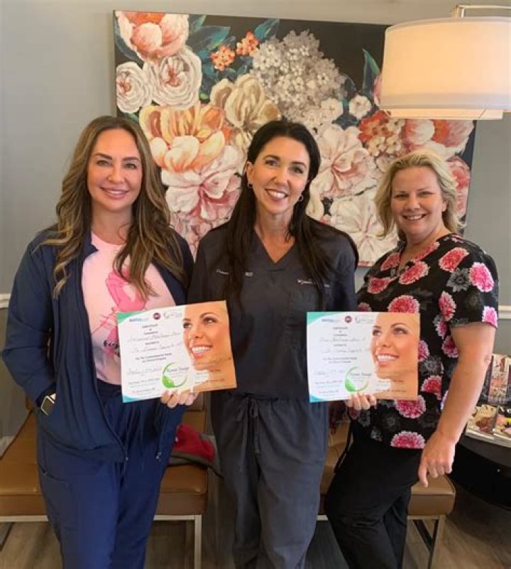 Dr. Deanna Caminiti, MD – Cincinnati, OH