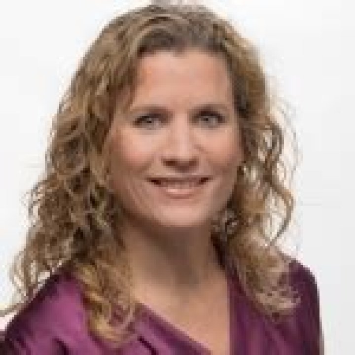 Dr. Delia (Salgado) Salgado-Lejano, MD – Walnut Creek, CA