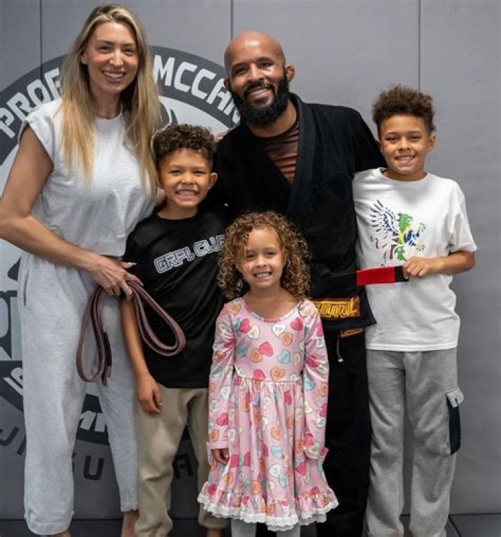 Demetrious Johnson Age, Height, Children, Wife, Sister, Net-Worth