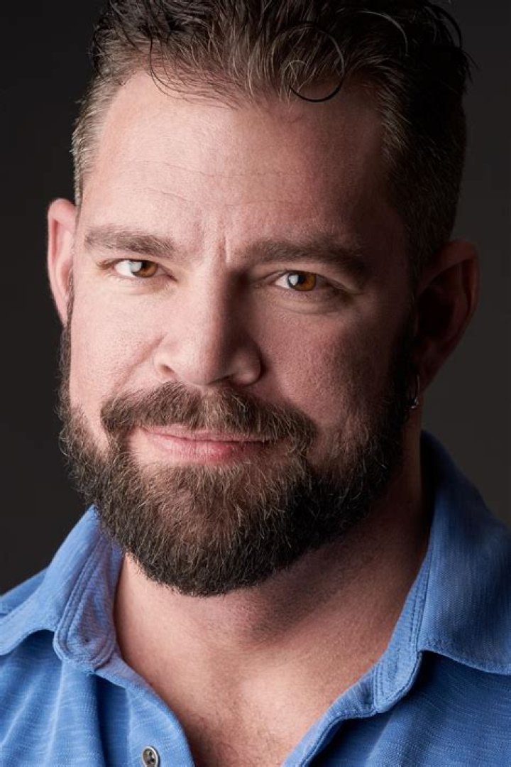 Derek Russo career earnings, salary and net worth