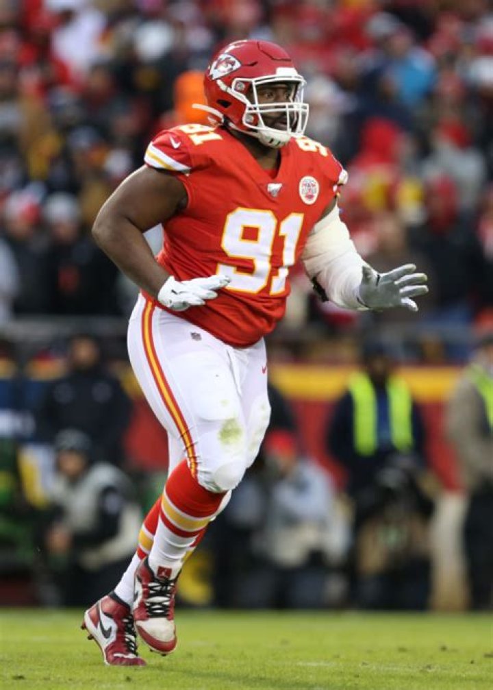 Derrick Nnadi: Career stats, height, weight, family, college, teams, salary, net worth