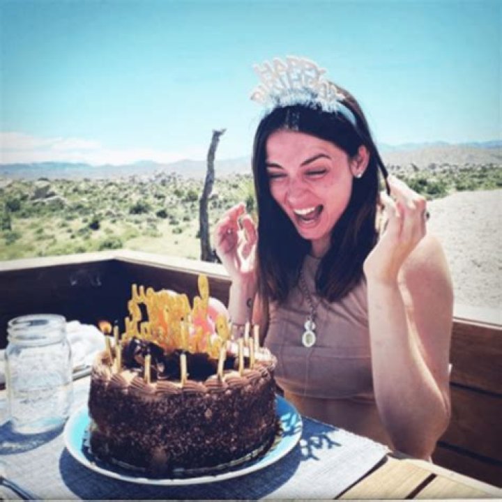 Did Ben Affleck Propose To Ana De Armas? Did He Buy Her An Engagement Ring?