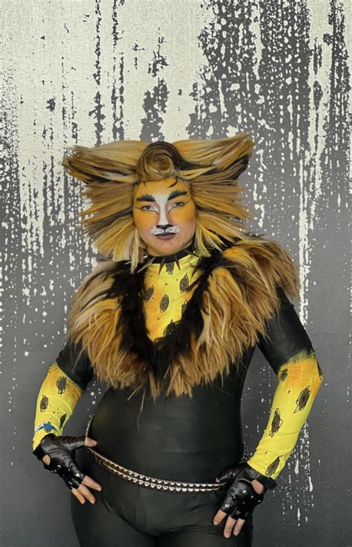 Did Tim Curry ever play Rum Tum Tugger? – Celebrity