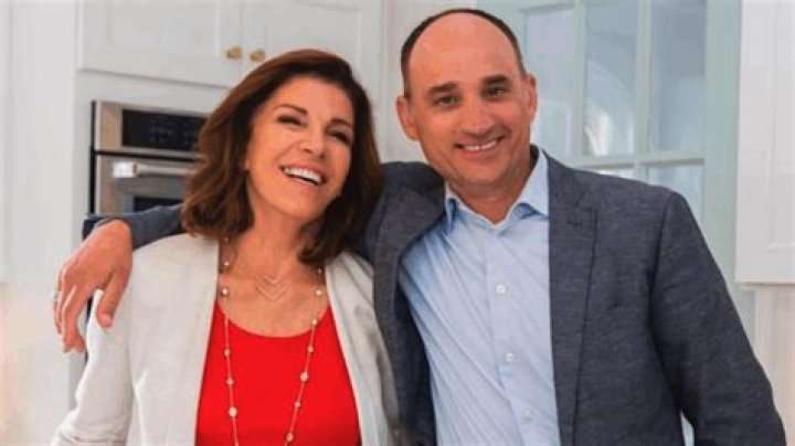 Does Hilary Farr Have A Spouse Or Partner After Separating From Gordon- Details On Her Net Worth