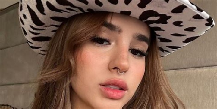 Domelipa Biography - Facts, Childhood, Family Life & Achievements