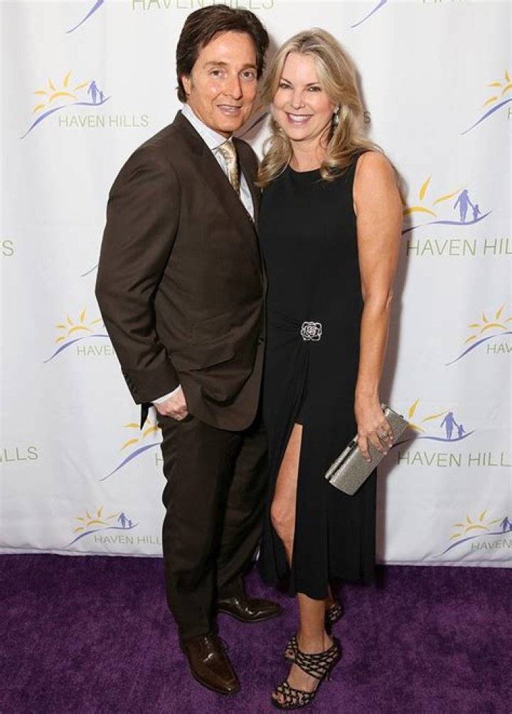 Dr Peter Grossman Net Worth Family: Everything On Rebecca Grossman Husband