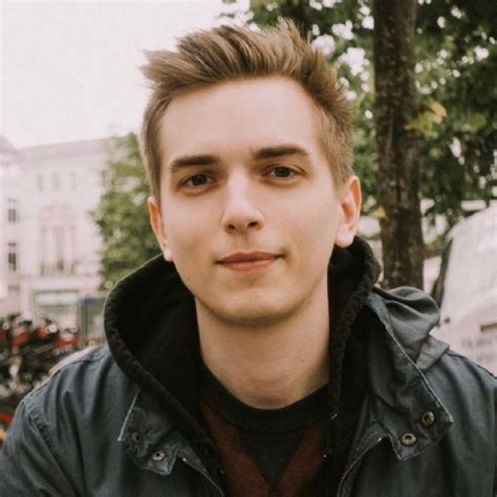 Drew Gooden – Bio, Facts, Family Life, Career