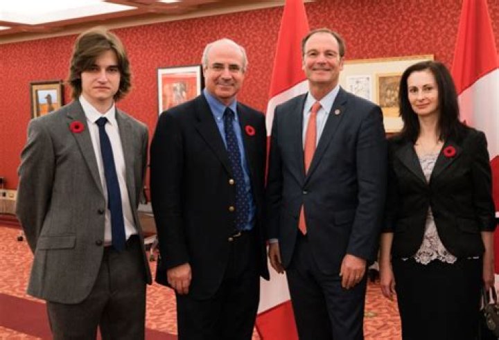 Eliza Dushku Bio-Wiki, 2020, Age, Net Worth, Height, Husband, Child, Movies and Family