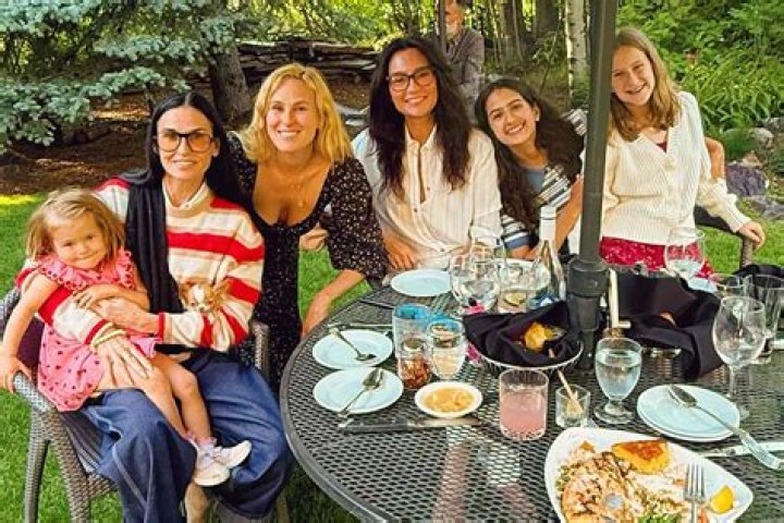 Emma Heming Willis And Demi Moore Friendship, Do They Look-Alike? Bruce Willis’ Partners