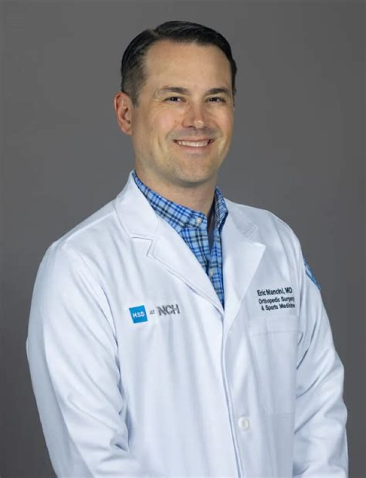Dr. Eric Mancini, MD – Petoskey, MI